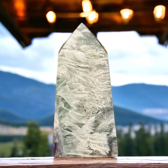 Other - Feather fluorite crystal tower